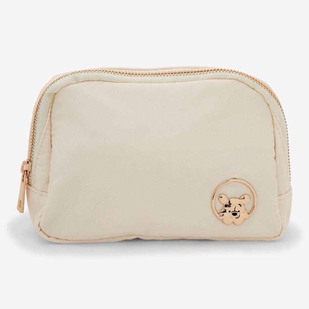 BNWT!✨ Adorable Disney Winnie the Pooh Belt Bag!